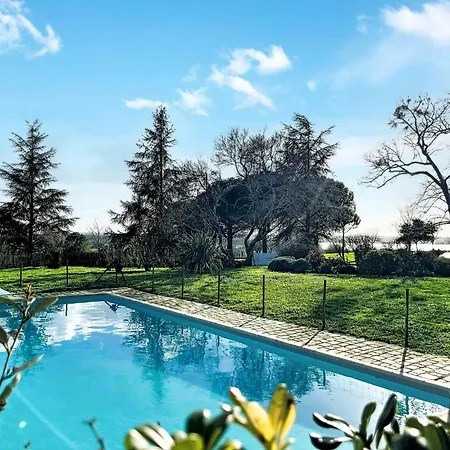 Maison De Maitre De Charme Avec Piscine & Parc Semesterbostad Plassac (Gironde)