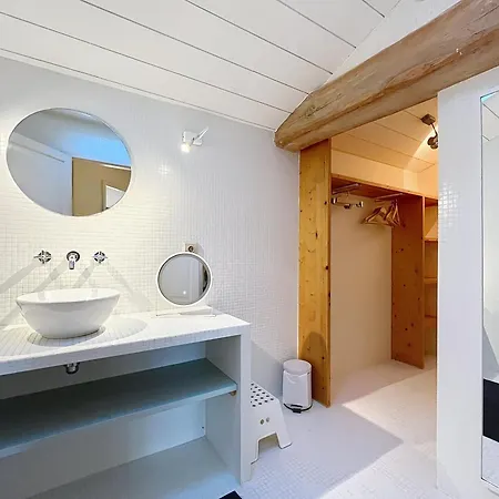 Maison De Maitre De Charme Avec Piscine & Parc * Plassac (Gironde)