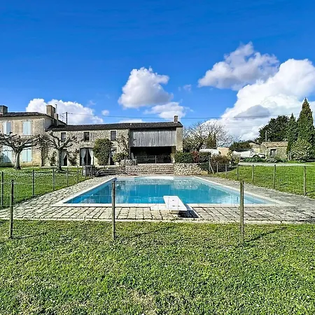 Maison De Maitre De Charme Avec Piscine & Parc Semesterbostad Plassac (Gironde)
