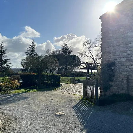 Maison De Maitre De Charme Avec Piscine & Parc * Plassac (Gironde)