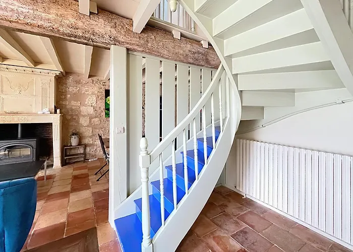 Prázdninový dům Maison De Maitre De Charme Avec Piscine & Parc Plassac (Gironde)