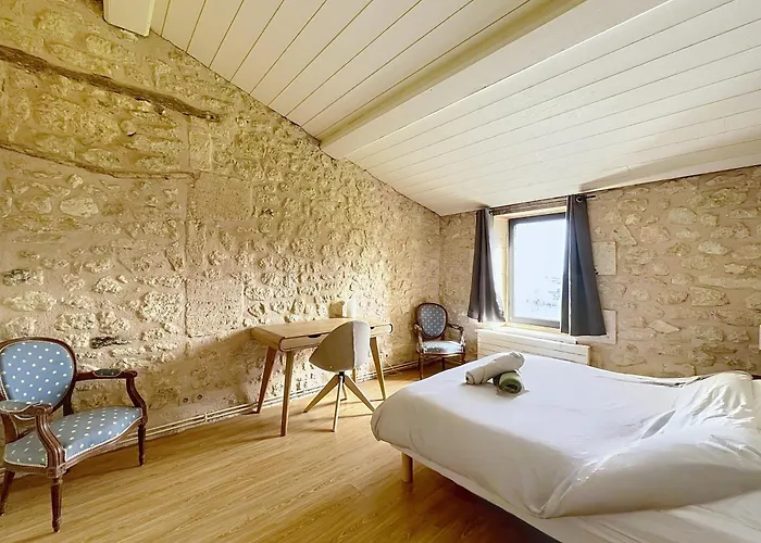 Prázdninový dům Maison De Maitre De Charme Avec Piscine & Parc