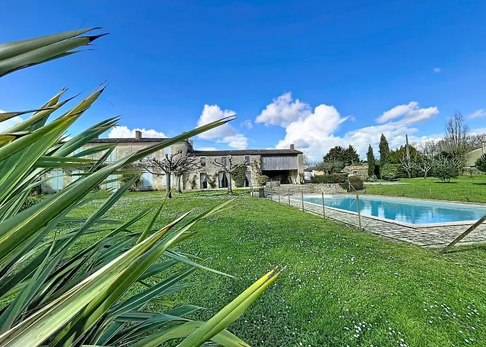 Maison De Maitre De Charme Avec Piscine & Parc *