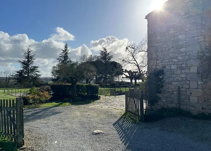 Maison De Maitre De Charme Avec Piscine & Parc * Plassac (Gironde)
